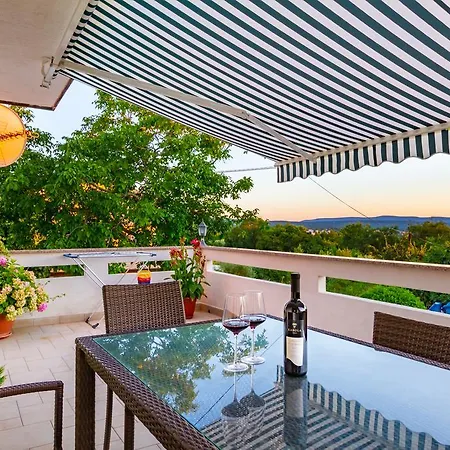 Apartment Manzoni Malinska